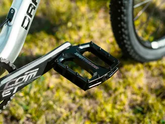 Pedały Dartmoor Thunder łożyska maszynowe CNC czarne anodowane