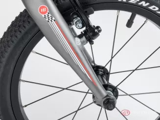 ROWER AUTOR Record 16