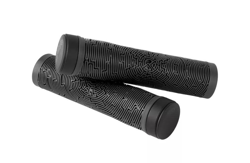 DARTMOOR MAZE Chwyty kierownicy czarne