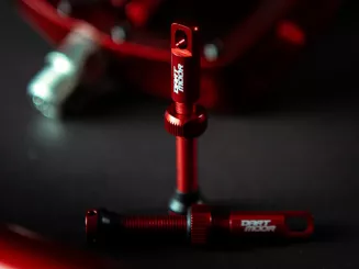 Wentyle Dartmoor 44 mm  czerwone 2 szt. do systemu bezdętkowego (tubeless)